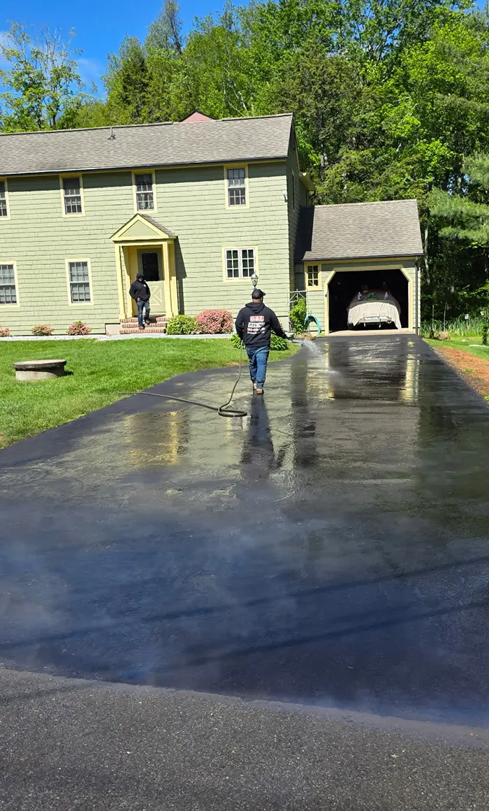 About G L Paving2
